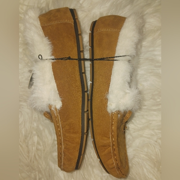 NEW Alexis Bendel women camel brown fur comfort flat shoes - Picture 9 of 12